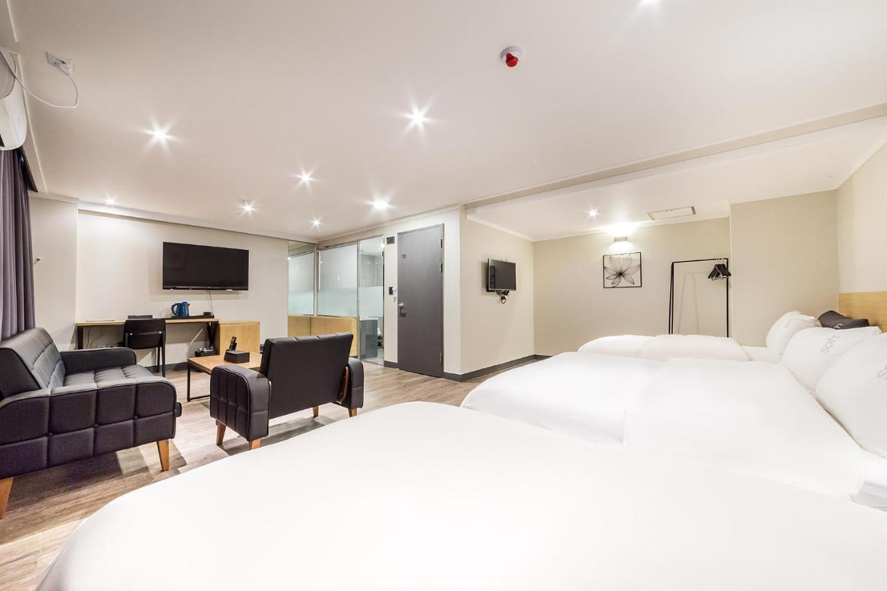 Pyeongtaek Stay Tourist Hotel Εξωτερικό φωτογραφία