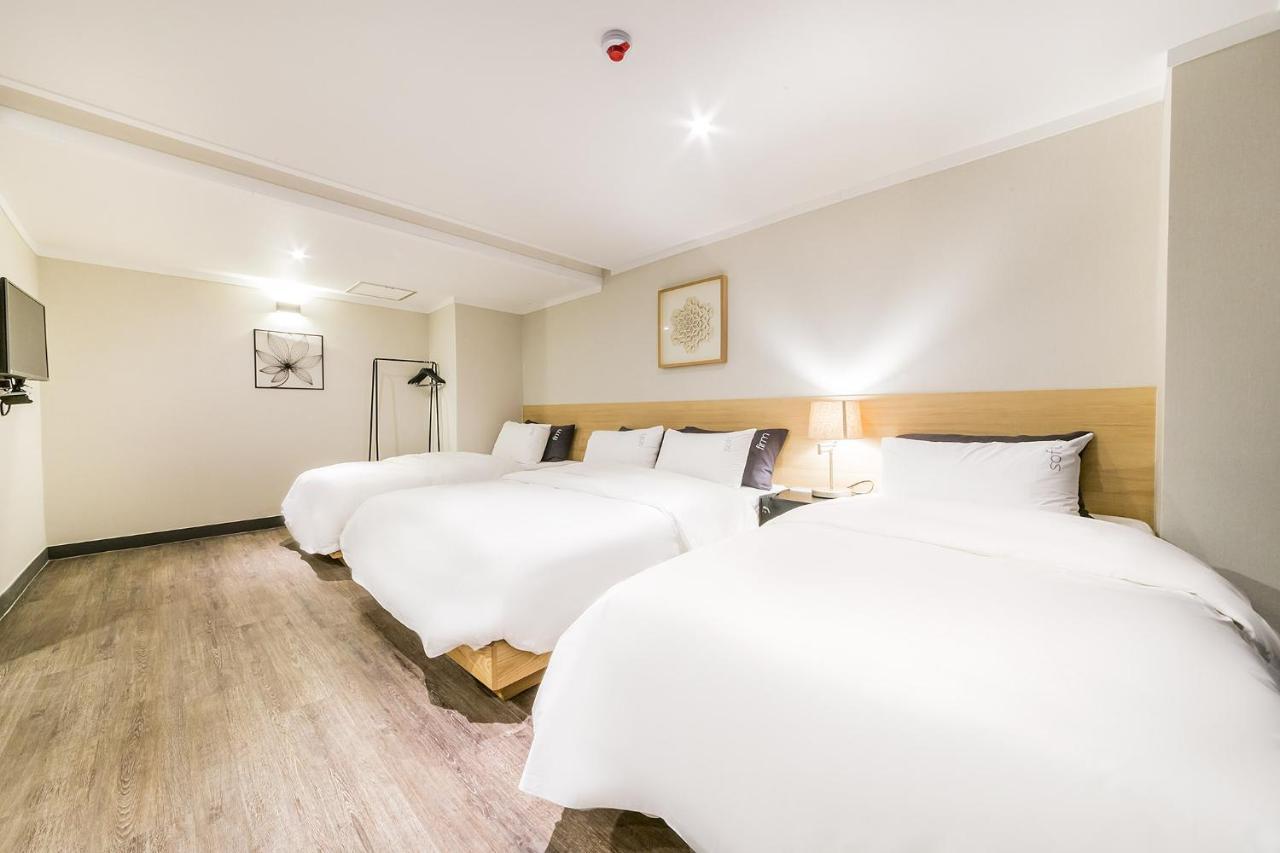 Pyeongtaek Stay Tourist Hotel Εξωτερικό φωτογραφία