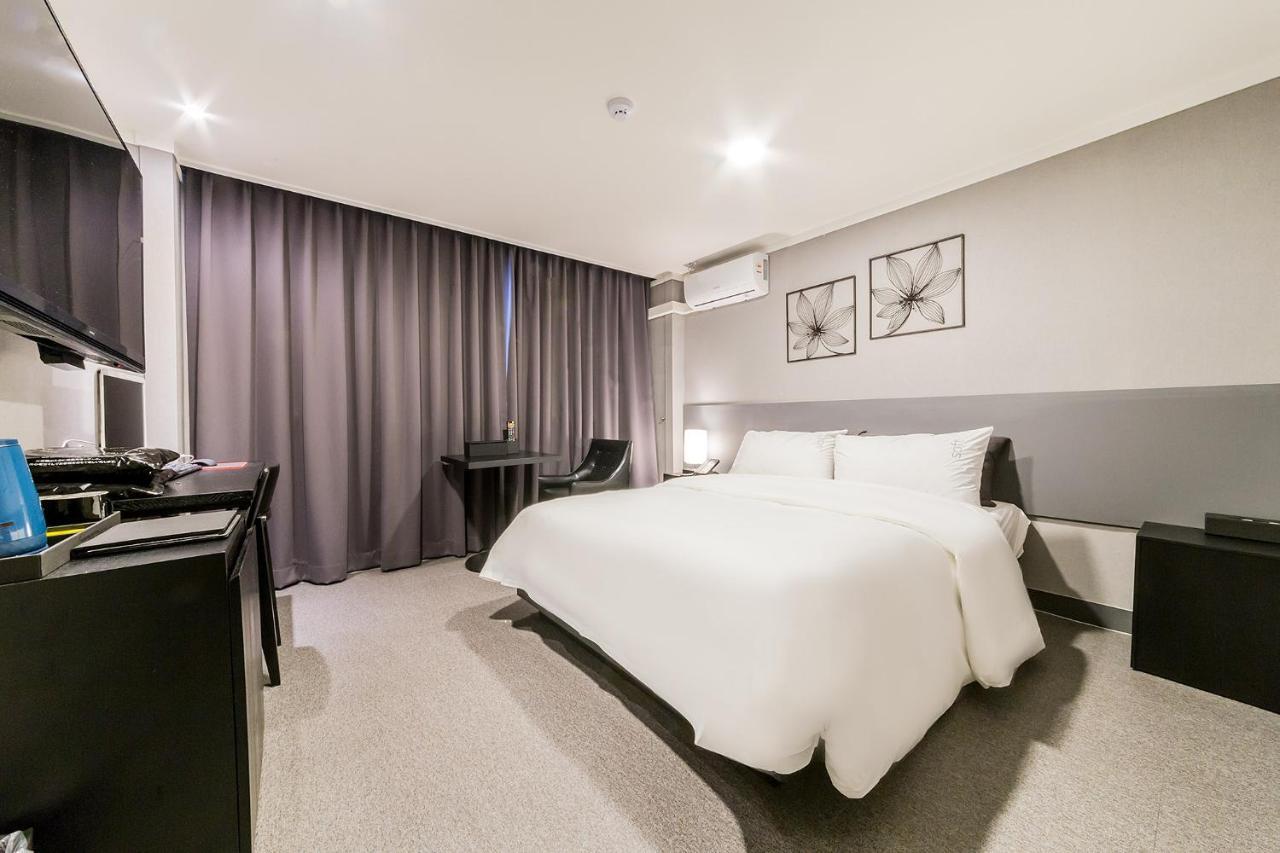 Pyeongtaek Stay Tourist Hotel Εξωτερικό φωτογραφία